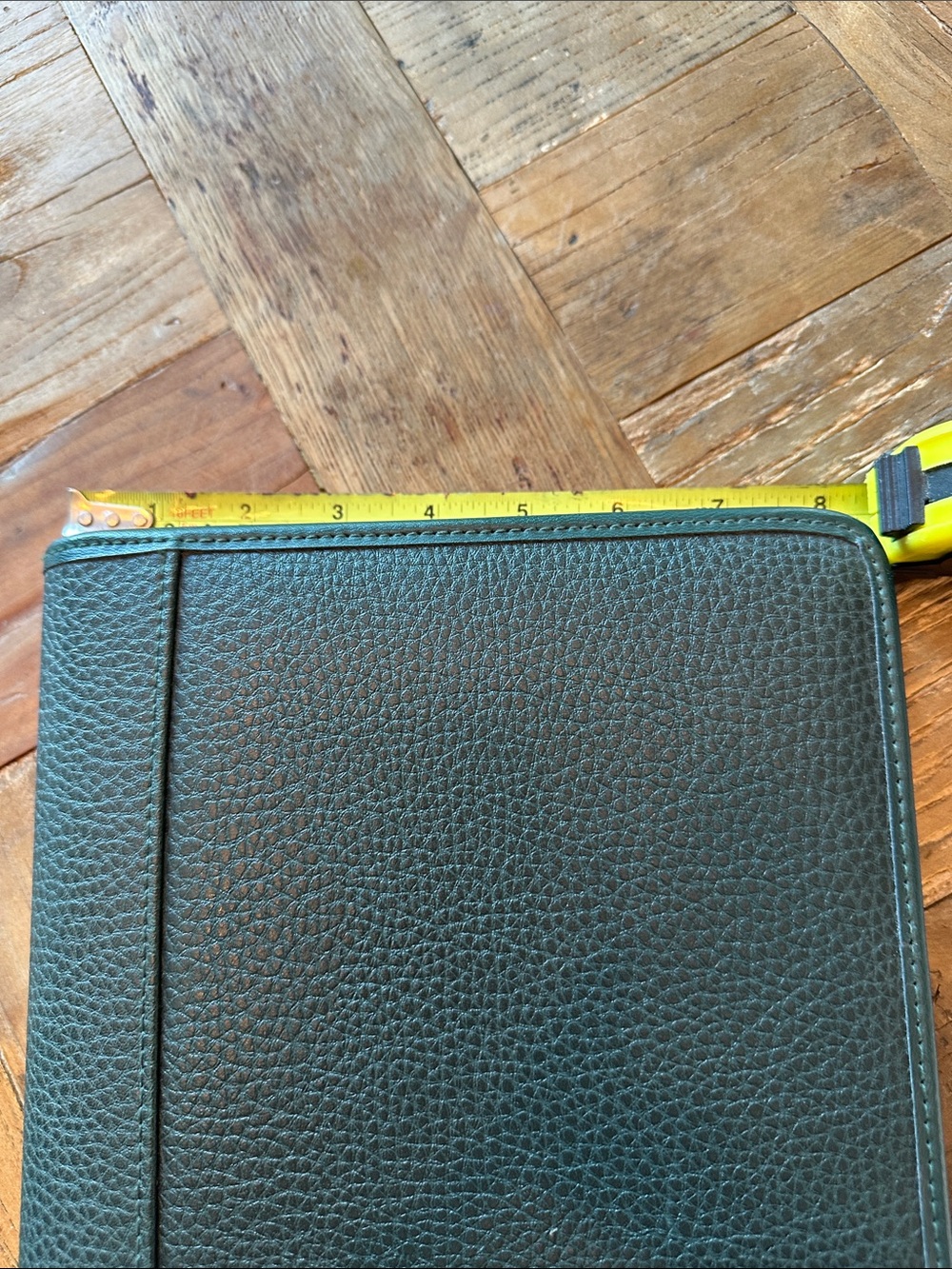 At-A-Glance Planner - Picture 8 of 9